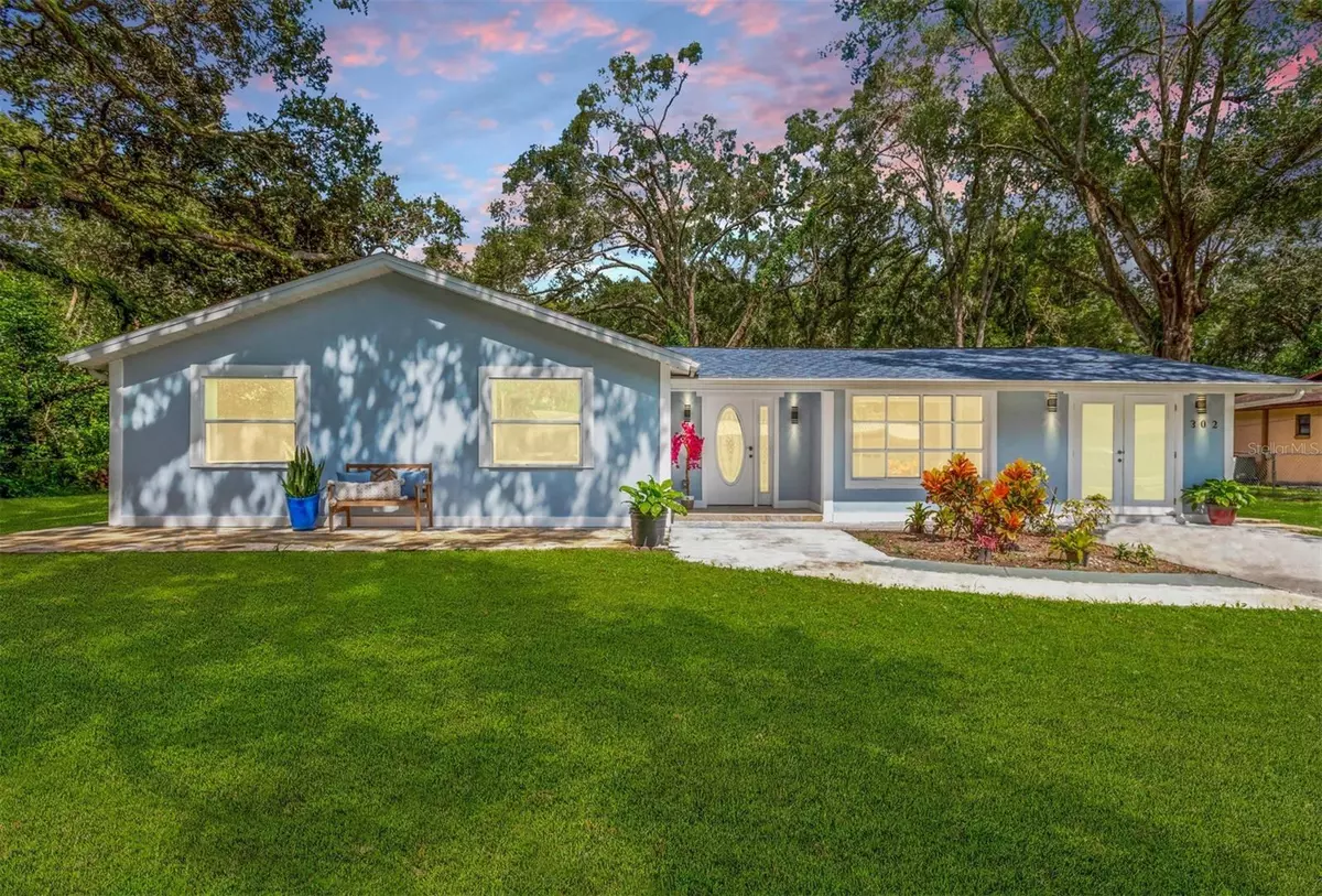 Tampa, FL 33613,302 E 137TH AVE