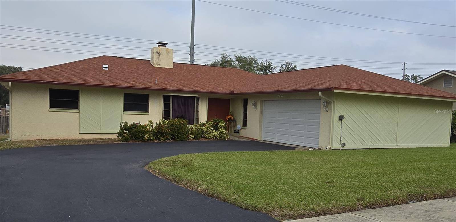 855 PINEWOOD TER W, Palm Harbor, FL 34683