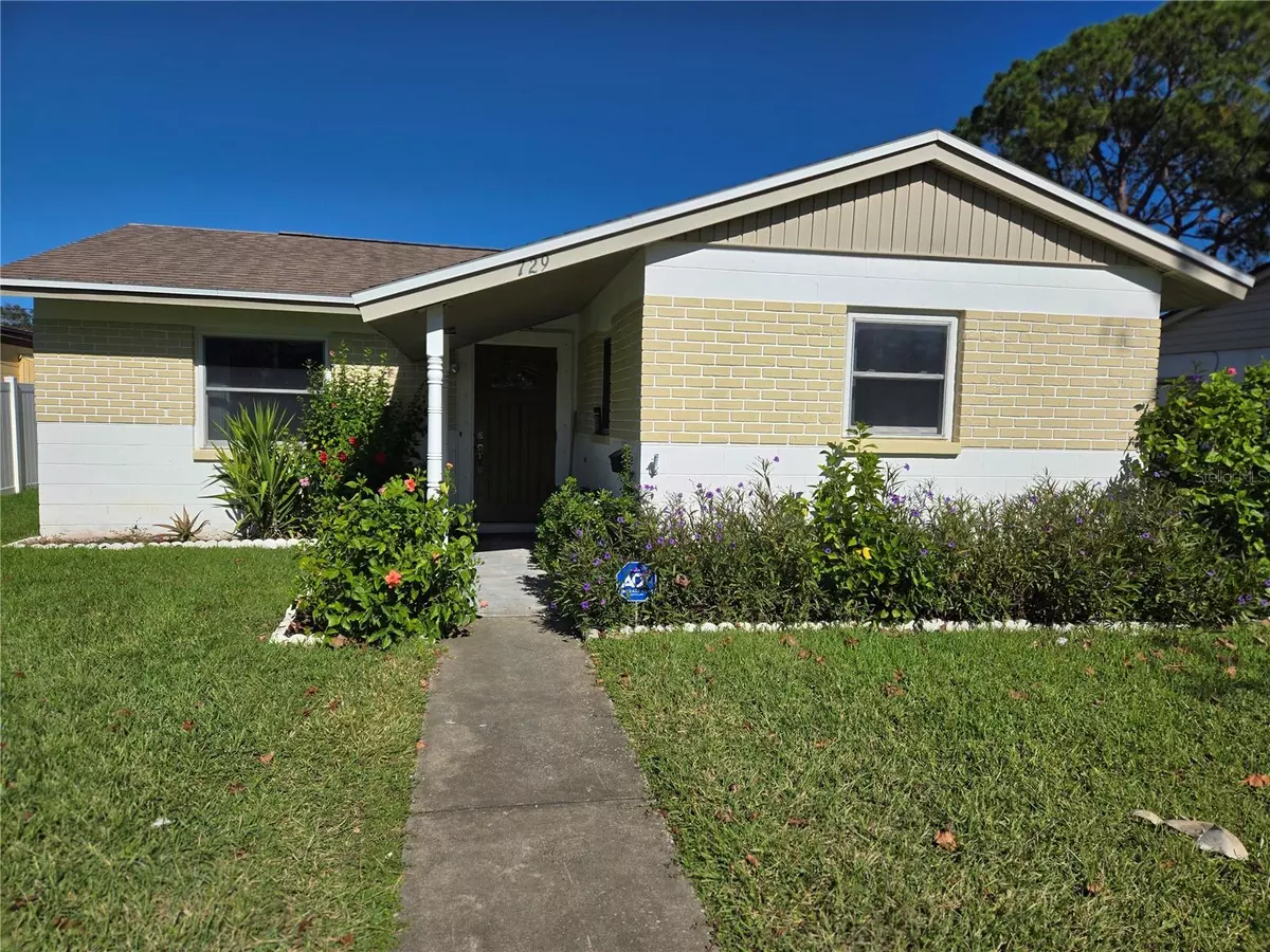 St Petersburg, FL 33703,729 LYNNDALE ST N