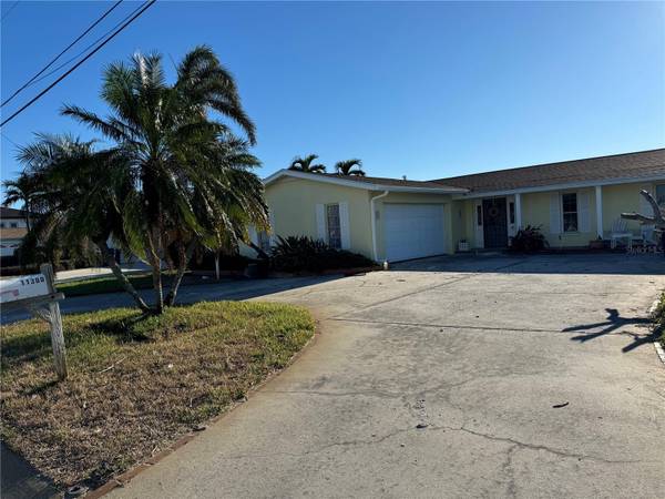 11300 8TH ST E, Treasure Island, FL 33706