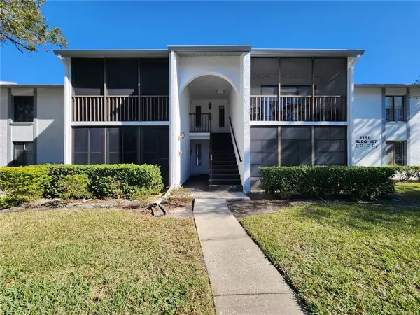 1151 PINE RIDGE CIR W #H1, Tarpon Springs, FL 34688