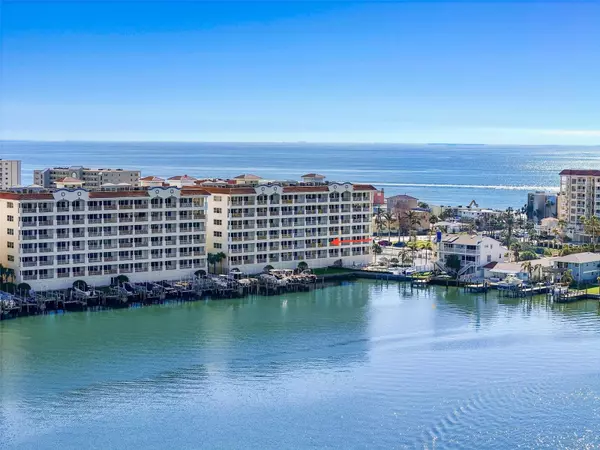 Redington Shores, FL 33708,17715 GULF BLVD #204