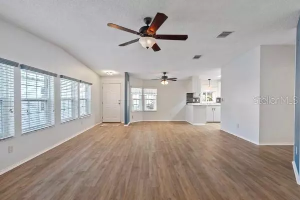 Largo, FL 33771,1001 STARKEY RD #692