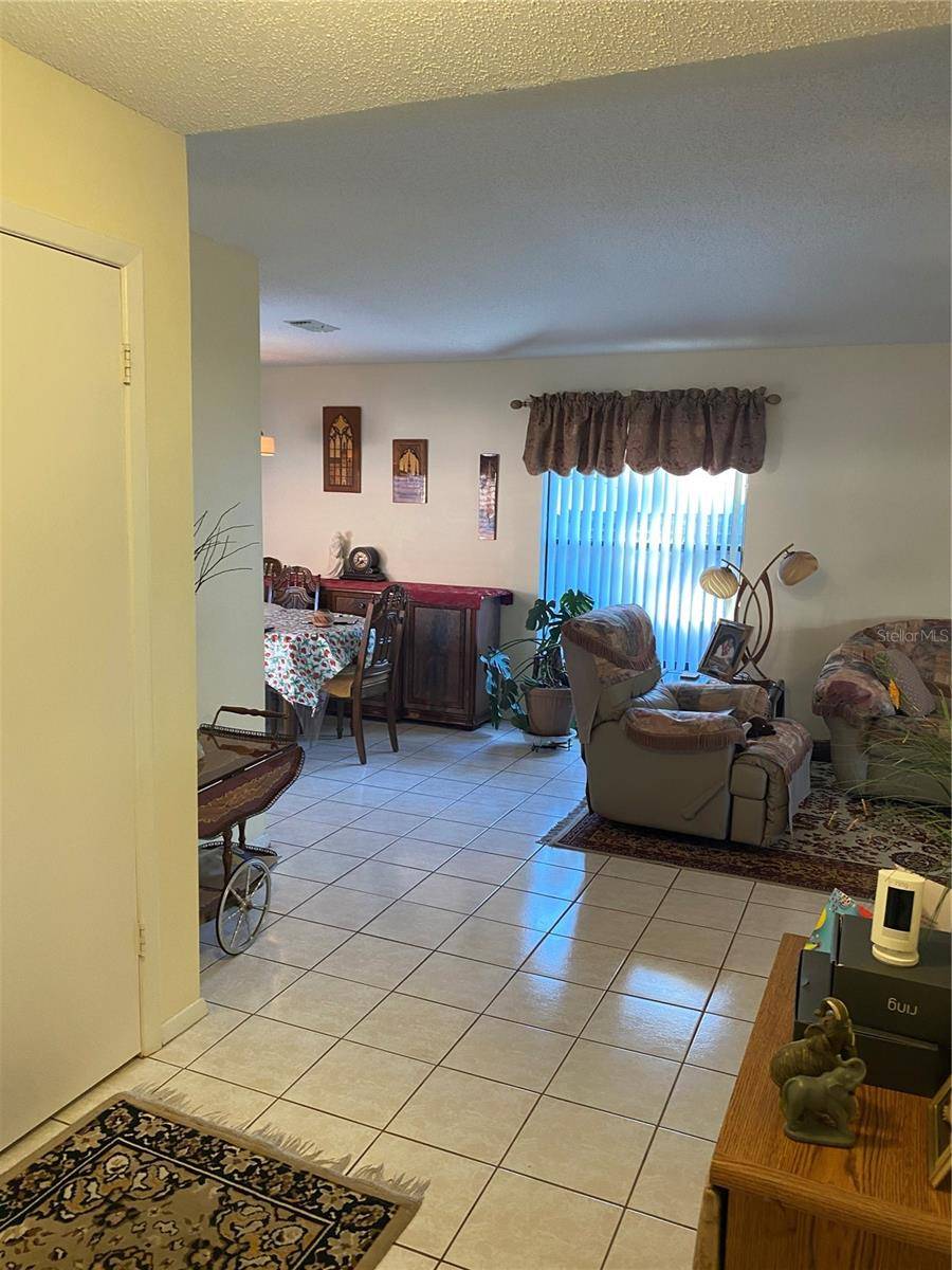 Tampa, FL 33624,5105 GARDEN VALE AVE