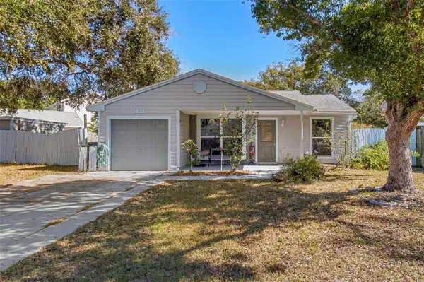 3821 PEBBLE CT, Palm Harbor, FL 34684