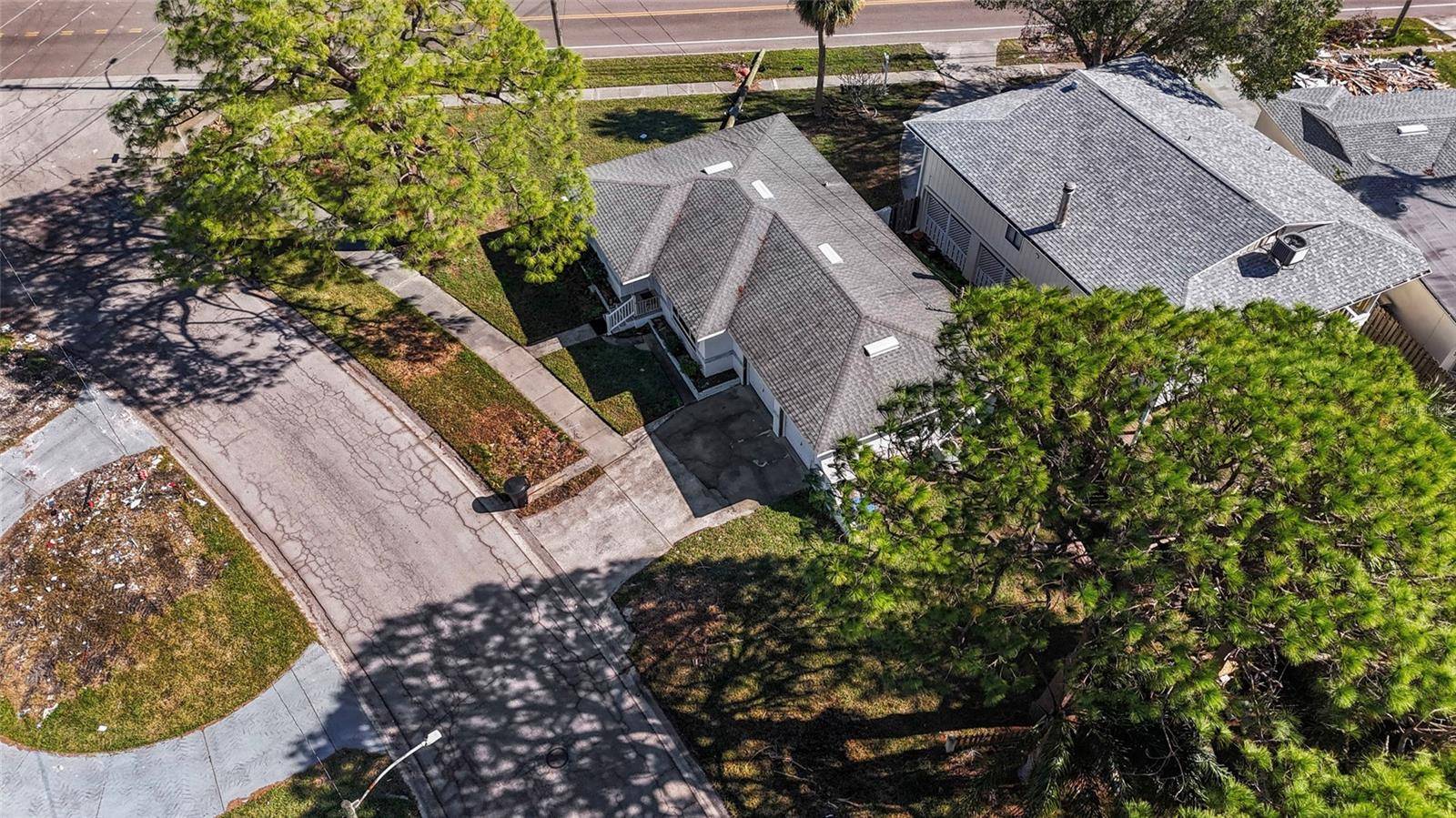 St Petersburg, FL 33703,4666 HELENA ST NE
