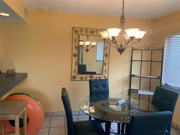 Tierra Verde, FL 33715,1515 PINELLAS BAYWAY S #15