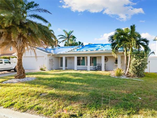 741 64TH AVE, St Pete Beach, FL 33706