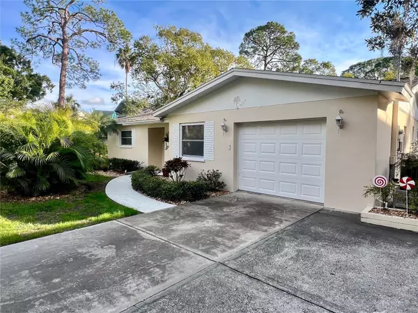 405 TENNESSEE AVE, Crystal Beach, FL 34681