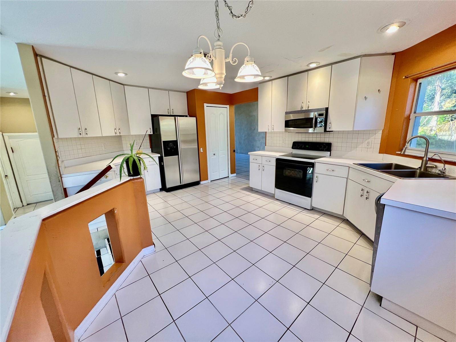 Valrico, FL 33596,3619 SPRINGVILLE DR
