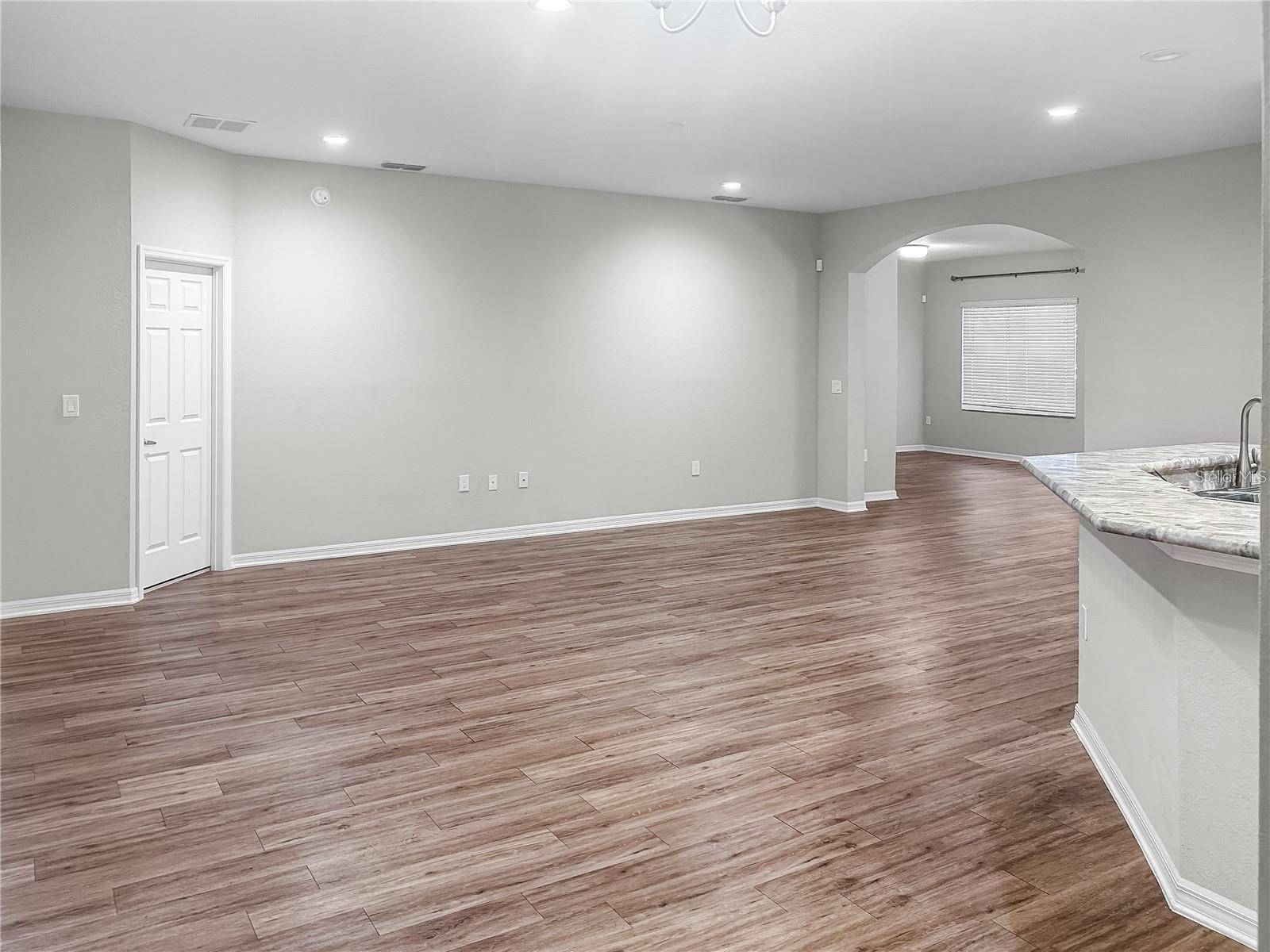Davenport, FL 33837,157 CLOVERBROOK TRL