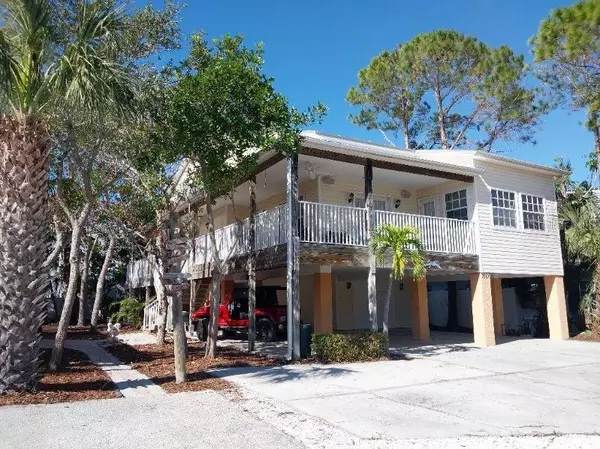 2707 1 ST, Indian Rocks Beach, FL 33785