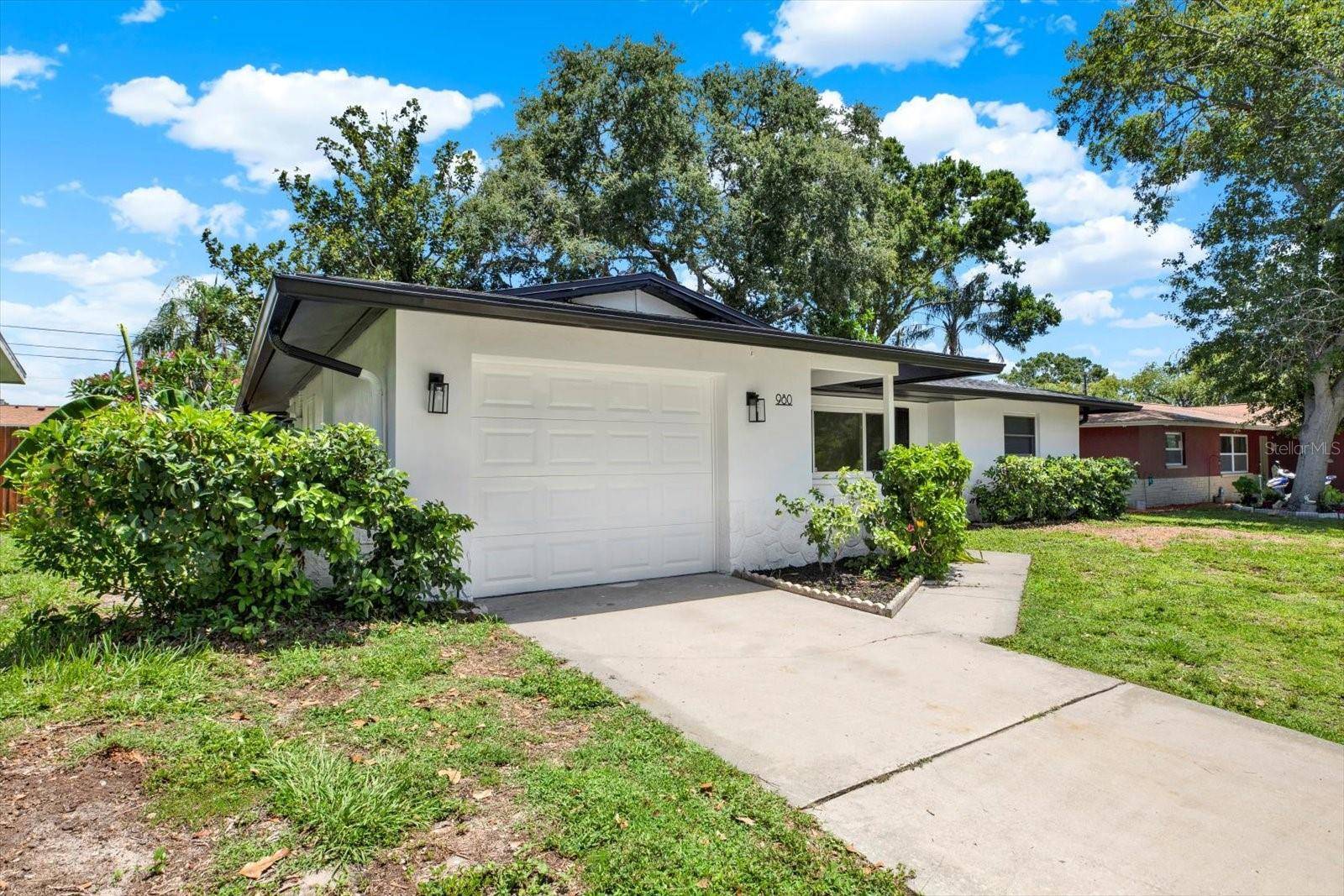 Largo, FL 33770,980 5TH AVE NE