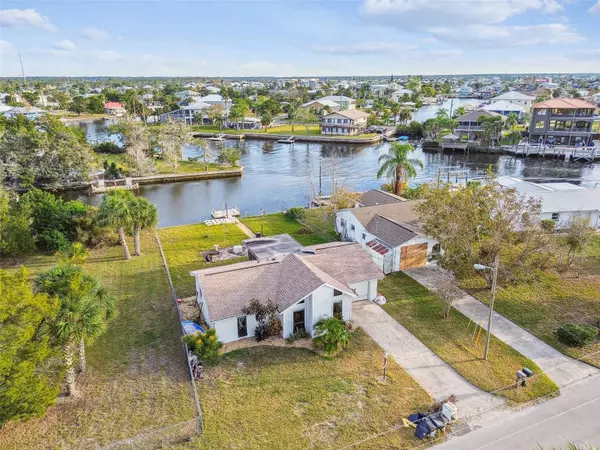 Hernando Beach, FL 34607,3410 MINNOW CREEK DR