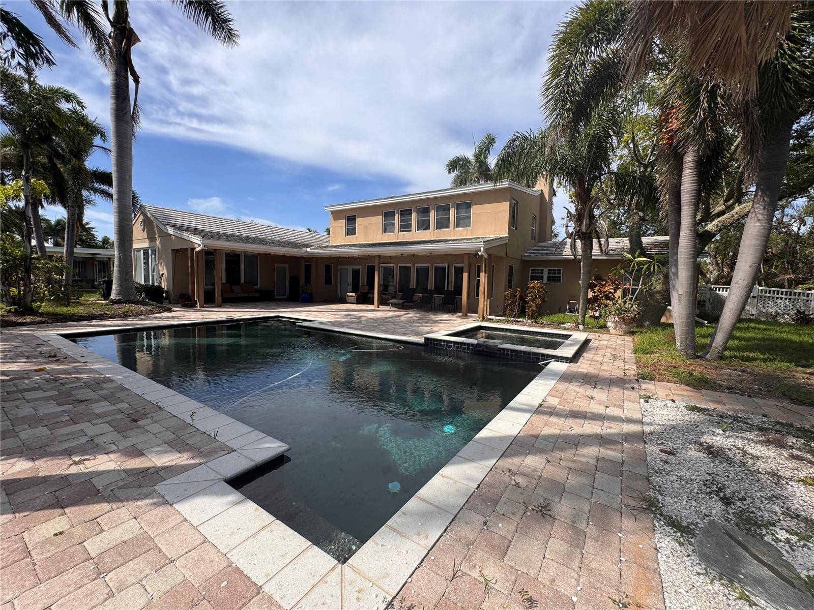 St Pete Beach, FL 33706,4010 BELLE VISTA DR