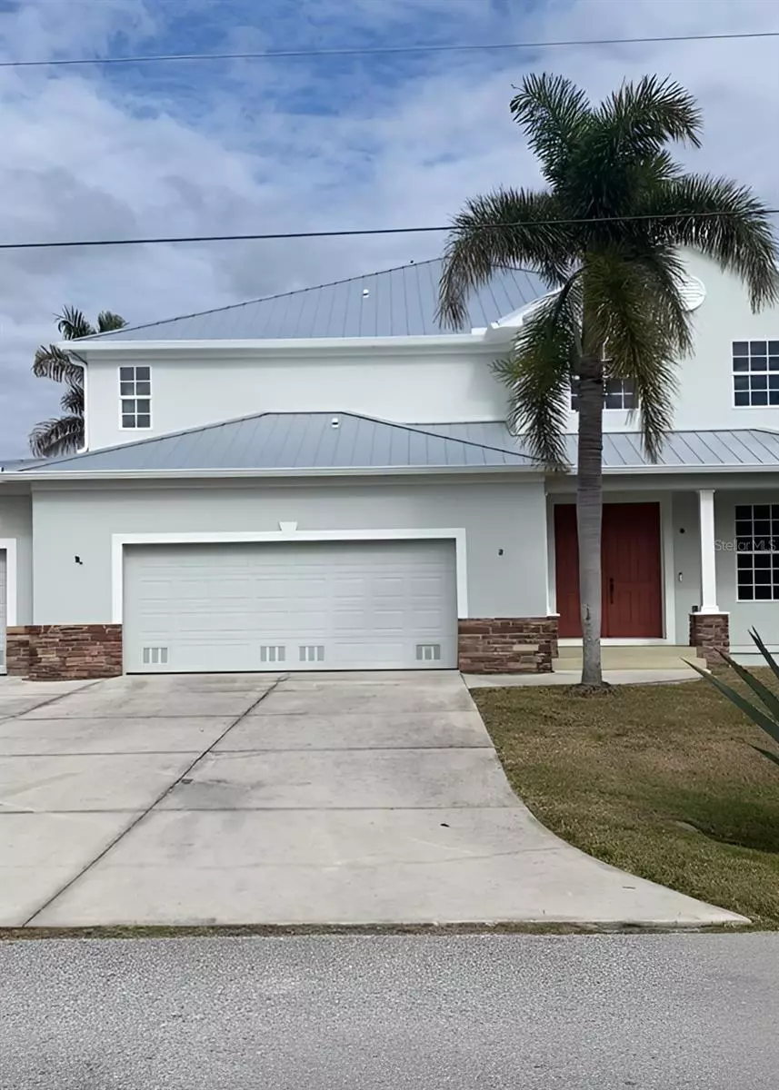 Port Charlotte, FL 33981,15408 MELPORT CIR