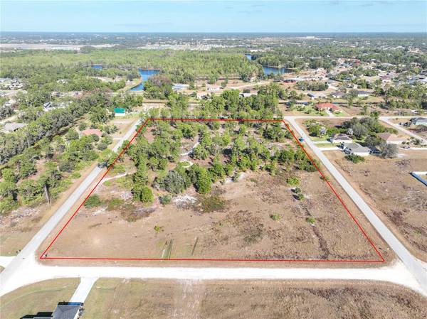 720 FERNDALE AVE S, Lehigh Acres, FL 33974