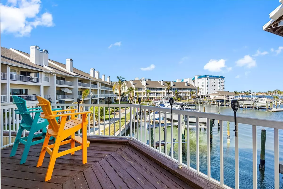 St Pete Beach, FL 33706,9219 CAPTIVA CIR