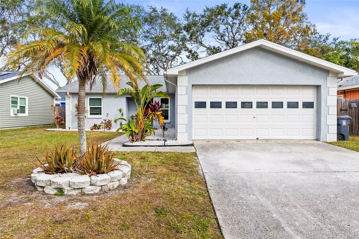 Oldsmar, FL 34677,1916 PEPPERTREE DR