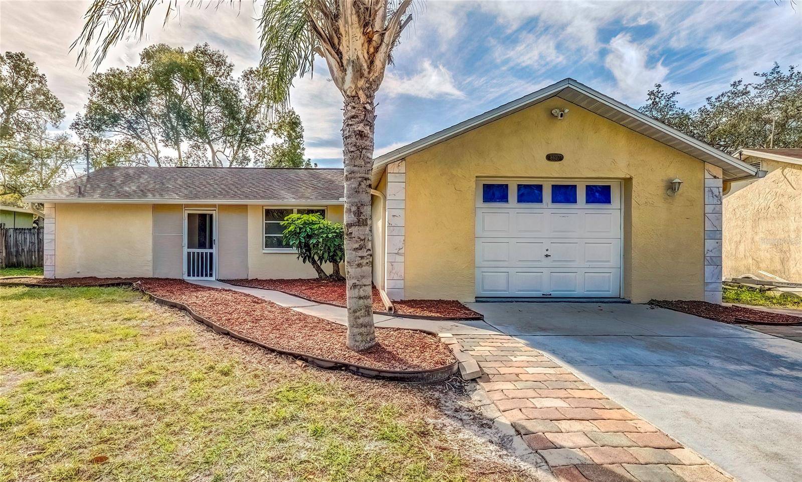 8620 HORIZON LN, Hudson, FL 34667
