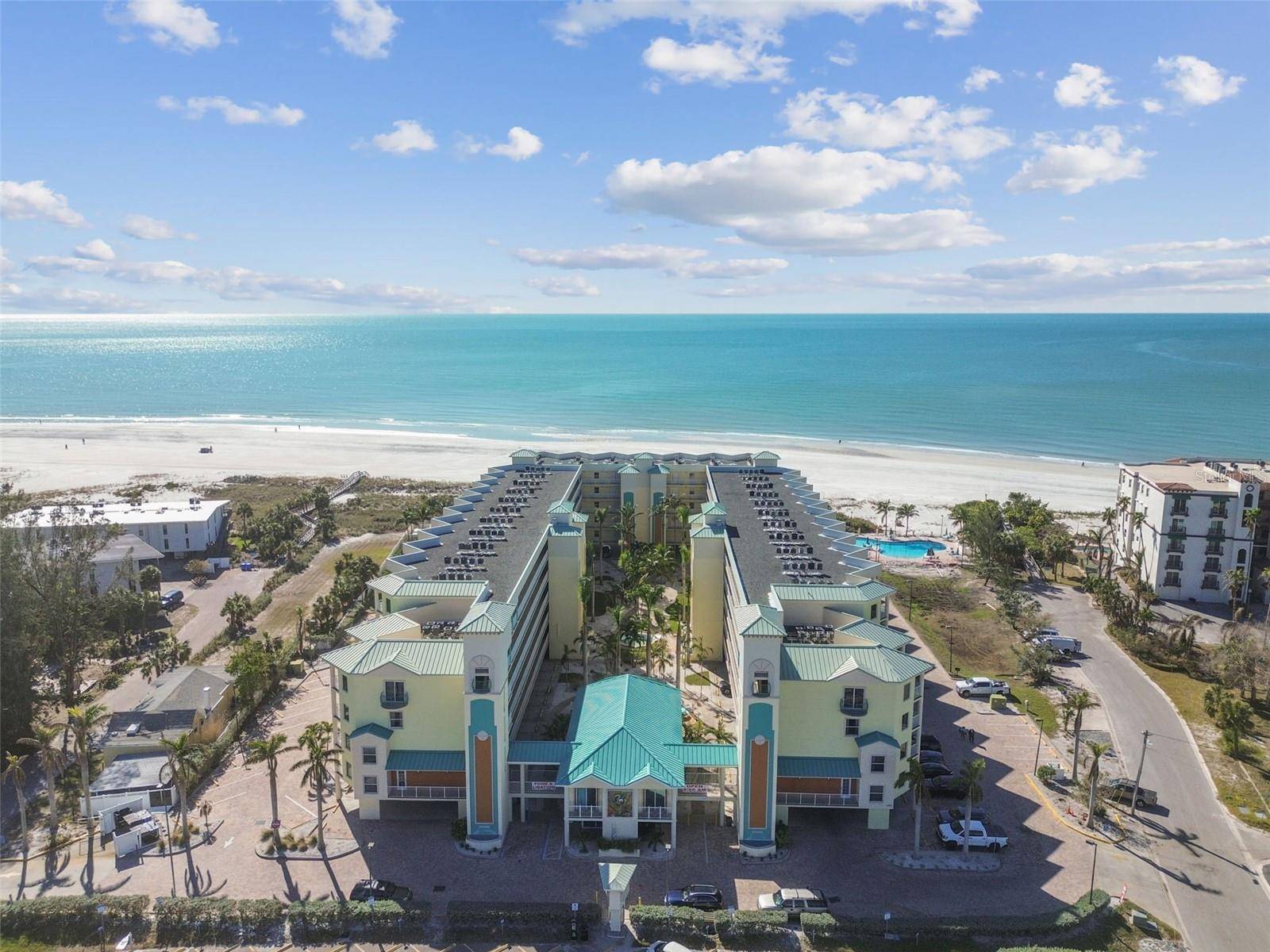 12000 GULF BLVD #208-S, Treasure Island, FL 33706