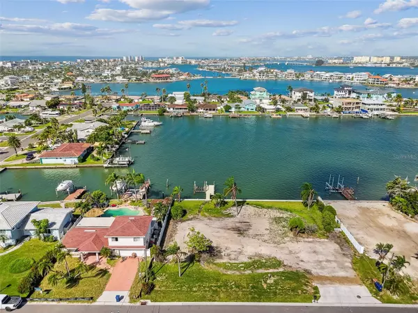 Madeira Beach, FL 33708,568 JOHNS PASS AVE