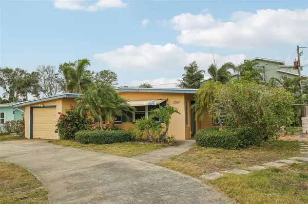 Dunedin, FL 34698,2456 TRADEWINDS DR