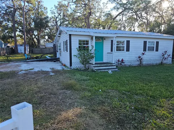 Ruskin, FL 33570,808 4TH AVE SW