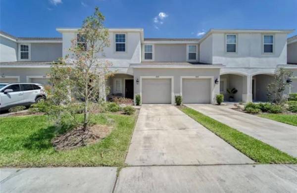 7048 GRAND ELM DR, Riverview, FL 33578