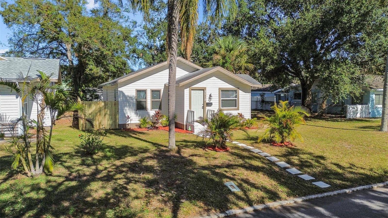 2312 14TH AVE W, Bradenton, FL 34205