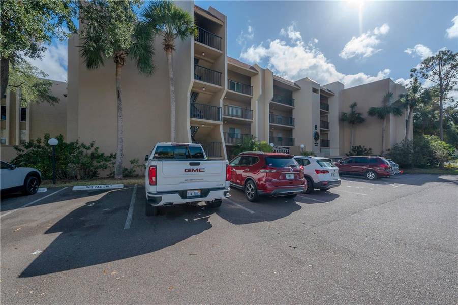 90 S HIGHLAND AVE #416, Tarpon Springs, FL 34689