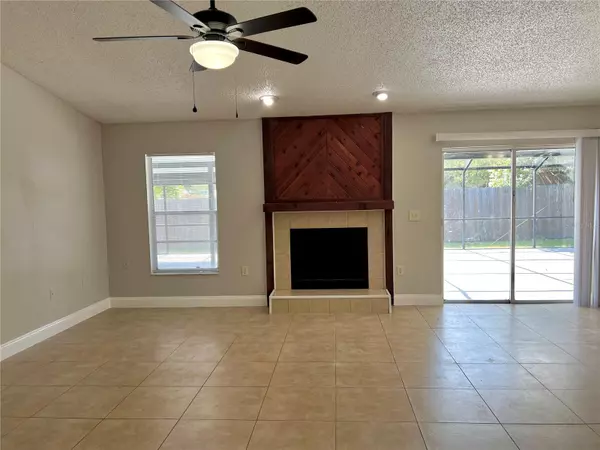 Brandon, FL 33511,1029 RED OAK CIR