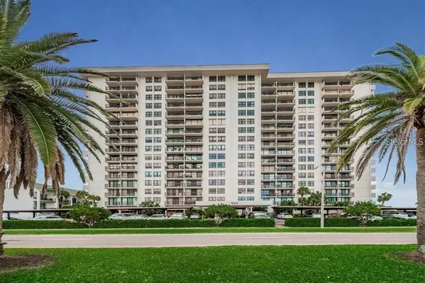 Clearwater Beach, FL 33767,400 ISLAND WAY #401