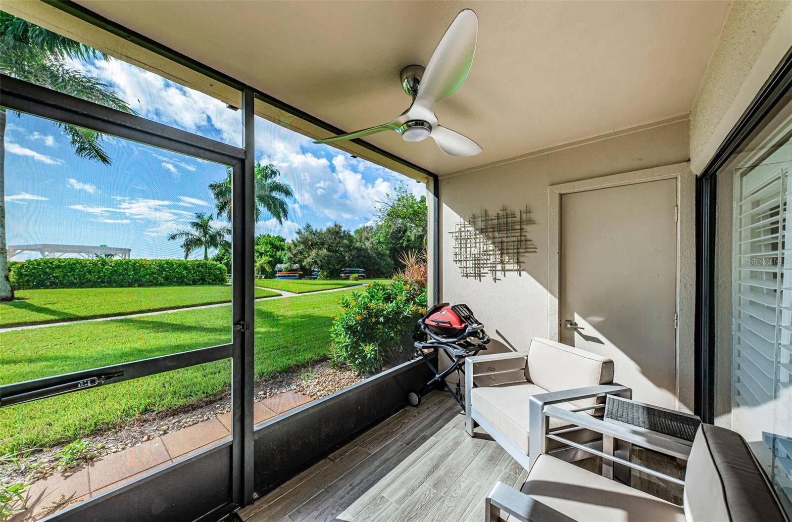 St Petersburg, FL 33715,6382 PALMA DEL MAR BLVD S #123