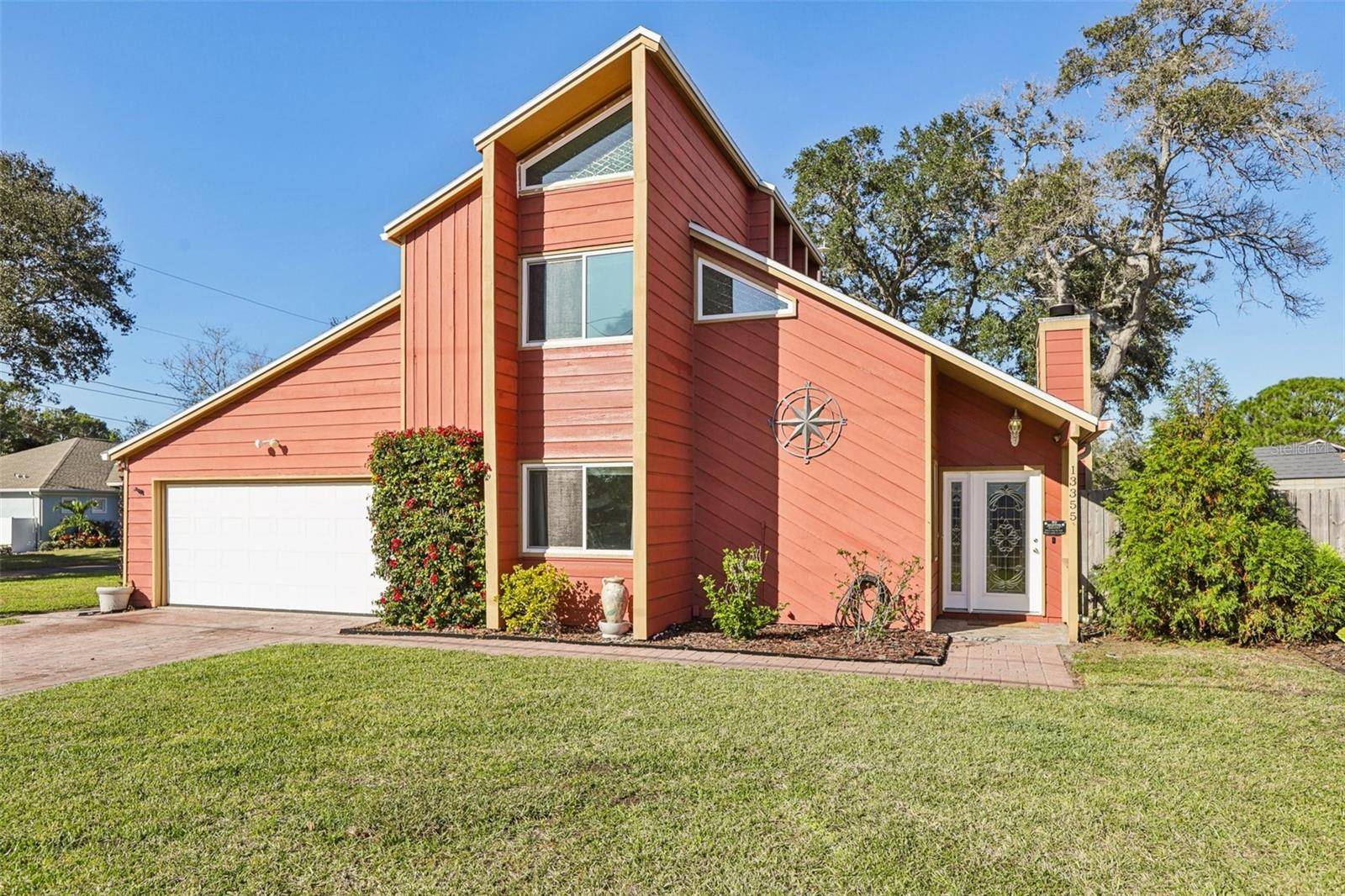 13355 98TH AVENUE, Seminole, FL 33776
