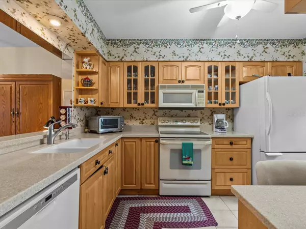 Tarpon Springs, FL 34689,1814 MARINER DR #159