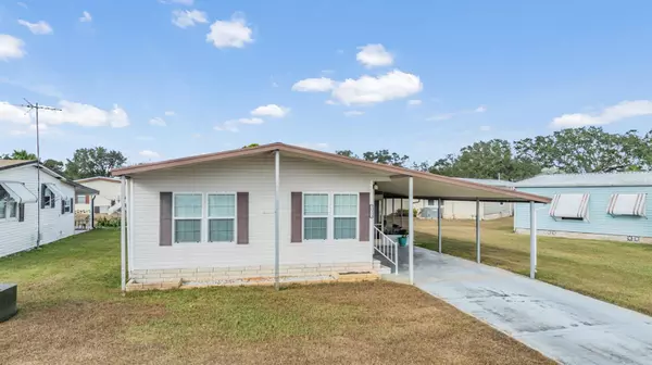 Zephyrhills, FL 33541,36323 IMPALA WAY