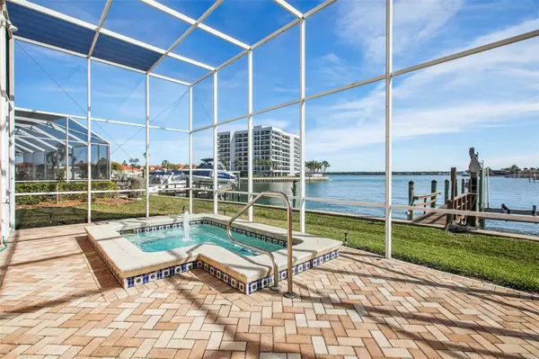 Clearwater Beach, FL 33767,1637 SAND KEY ESTATES CT