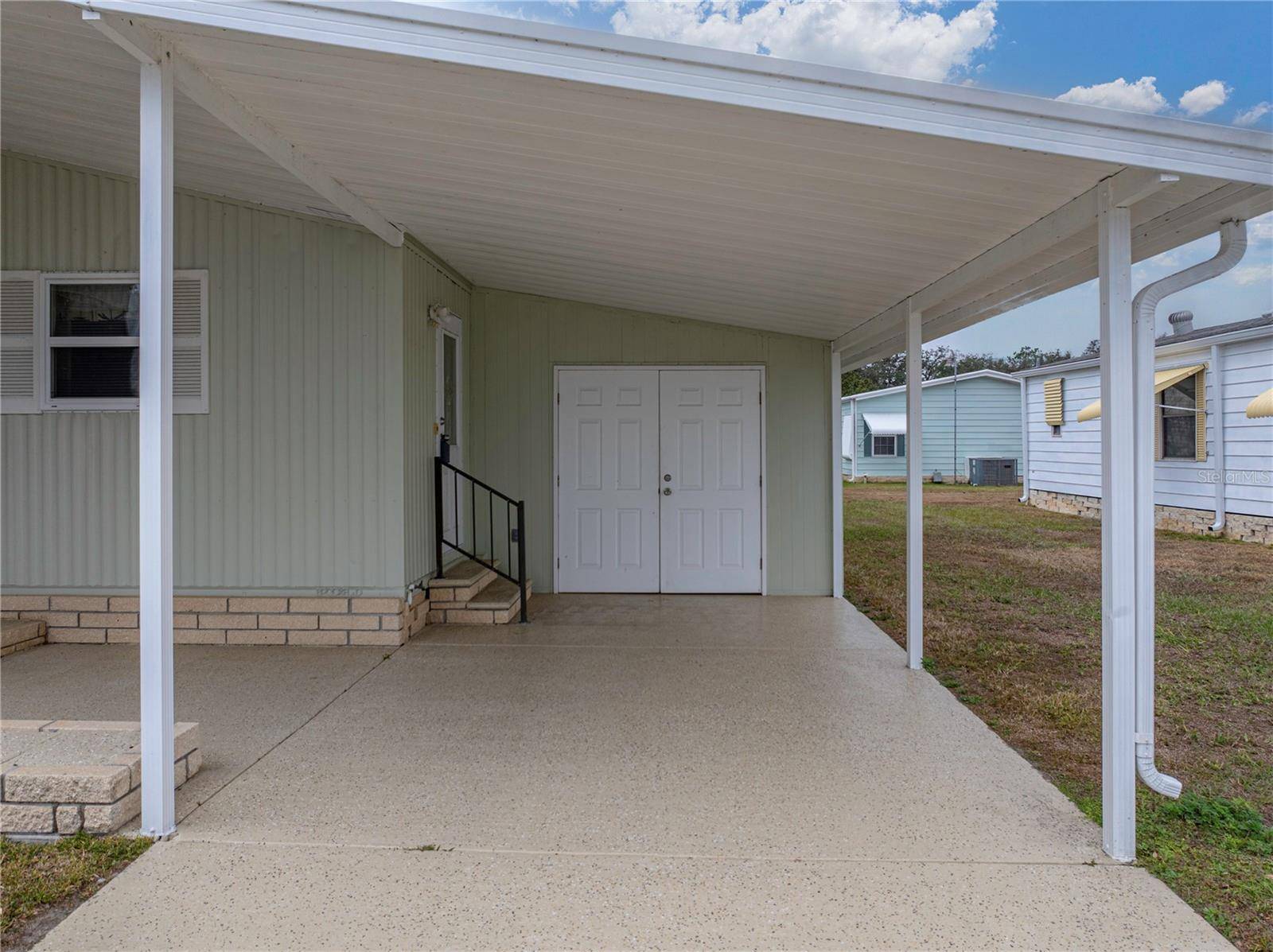 Zephyrhills, FL 33541,3907 WILLIAM HUME DR