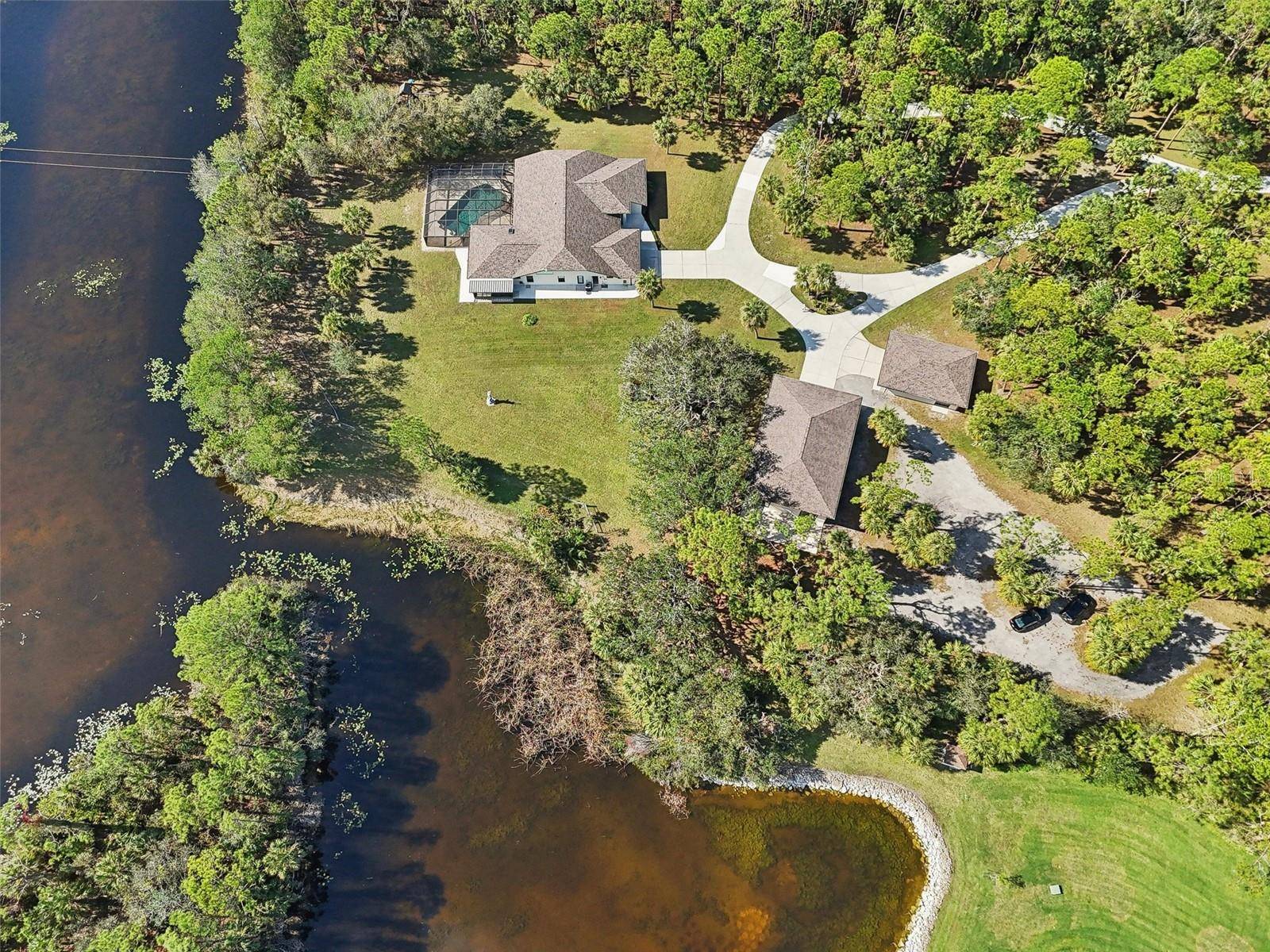 2521 BORDER RD,  Venice,  FL 34292
