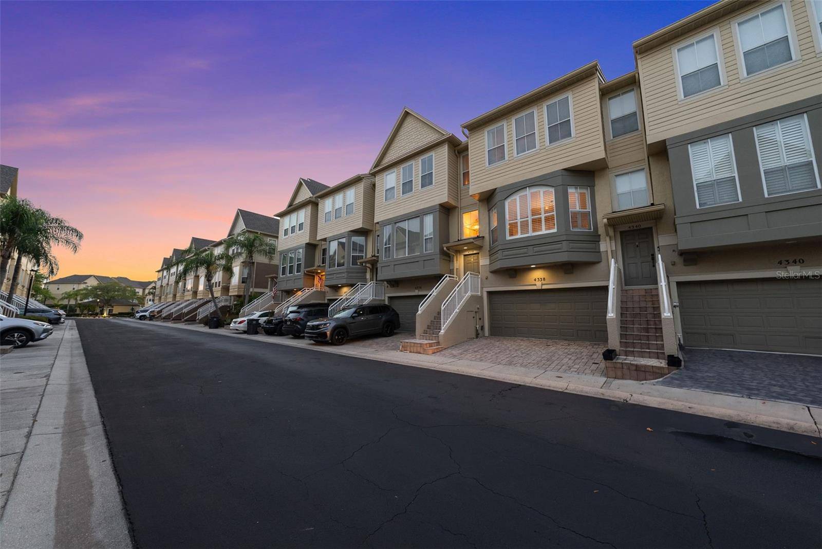 Tampa, FL 33615,4338 SPINNAKER COVE LN