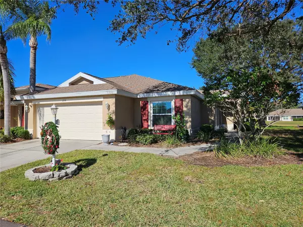 2219 BROOKFIELD GREENS CIR #9, Sun City Center, FL 33573