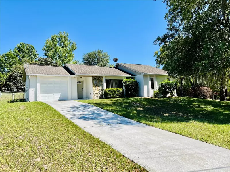 5900 W ALLSPICE PL, Homosassa, FL 34448