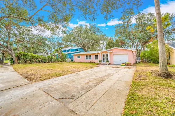 4636 W LONGFELLOW AVE, Tampa, FL 33629