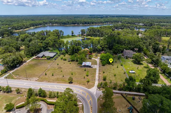 Lutz, FL 33548,417 TROUT LAKE CT