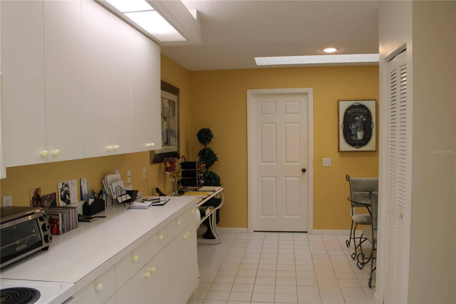 Sarasota, FL 34243,7108 SAINT ANDREWS LN