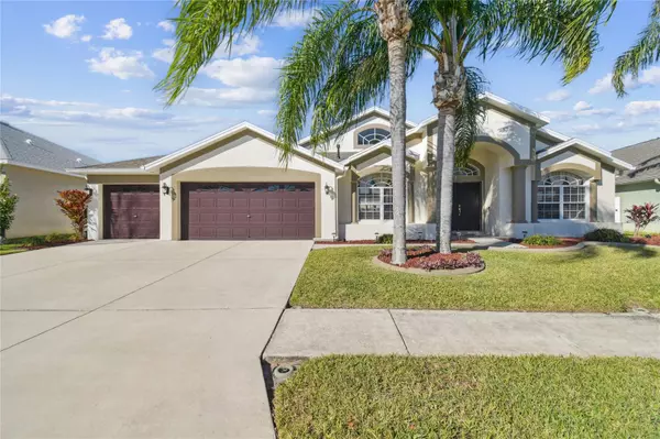 10338 MEADOW CROSSING DR, Tampa, FL 33647