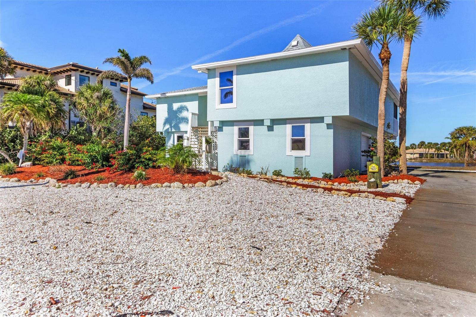 Sanibel, FL 33957,465 LAKE MUREX CIR
