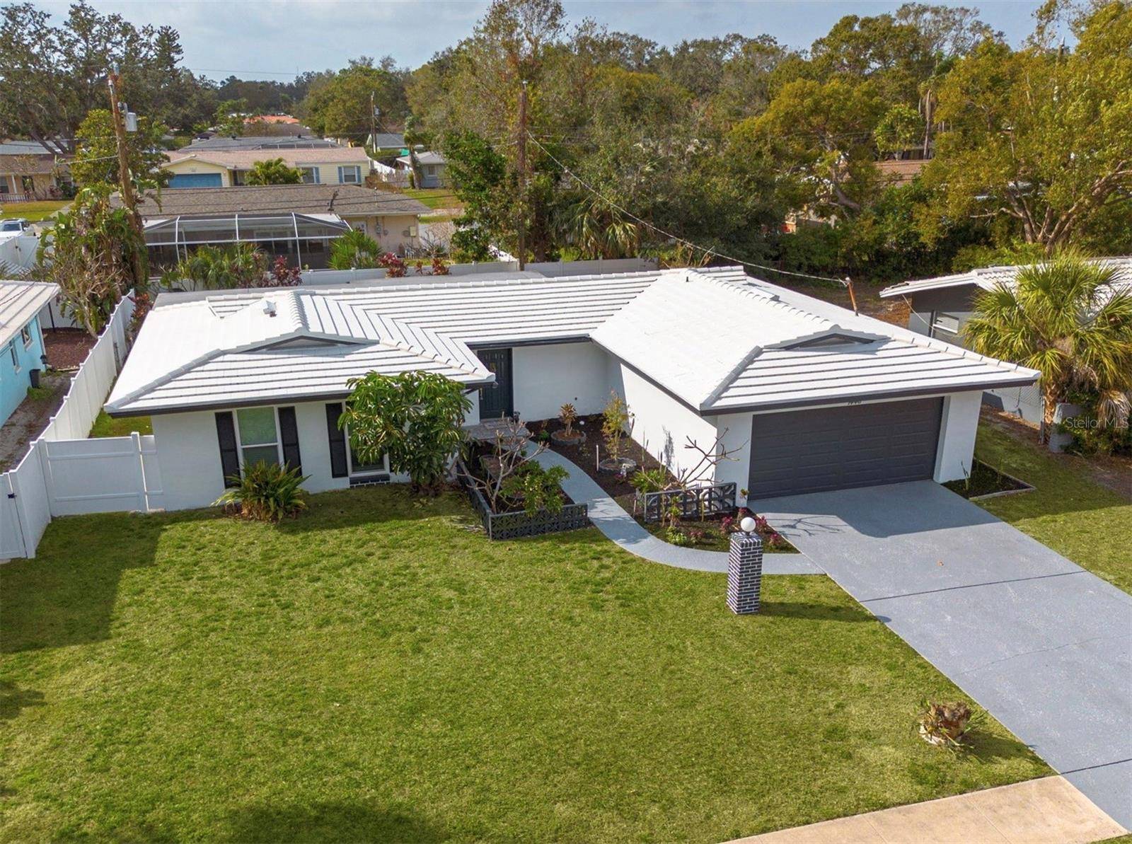 1448 S HERCULES AVE, Clearwater, FL 33764