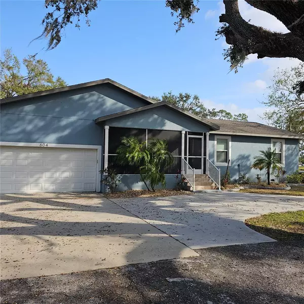 Ruskin, FL 33570,604 8TH ST SW